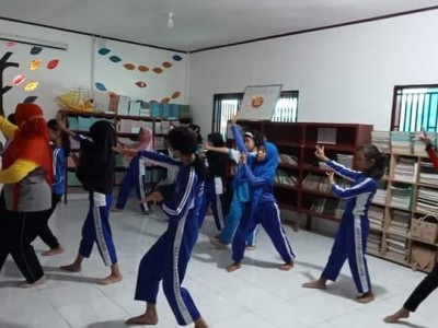 Tari